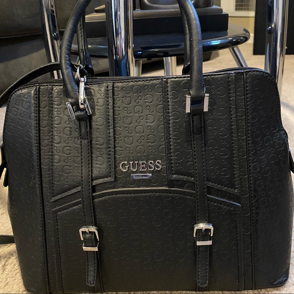 Guess Handbag/Purse Black